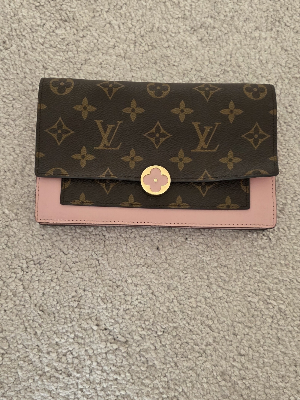 Louis Vuitton Flore Chain Wallet